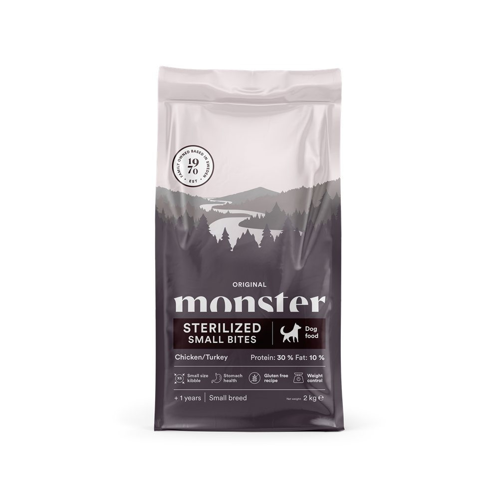 Monster Dog Original Sterilized Chicken & Turkey small bites 2 kg